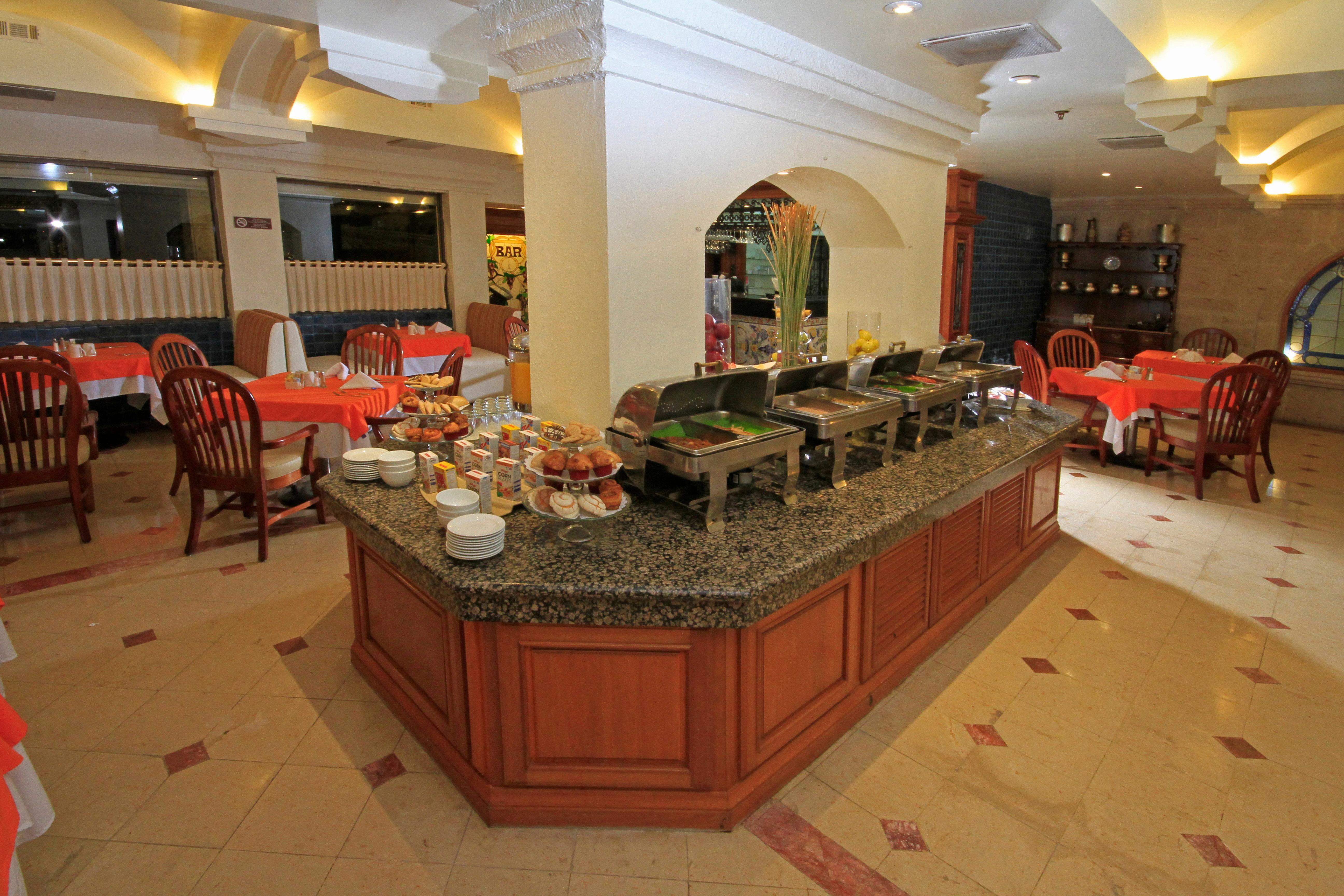 Holiday Inn Monclova By Ihg Exterior foto
